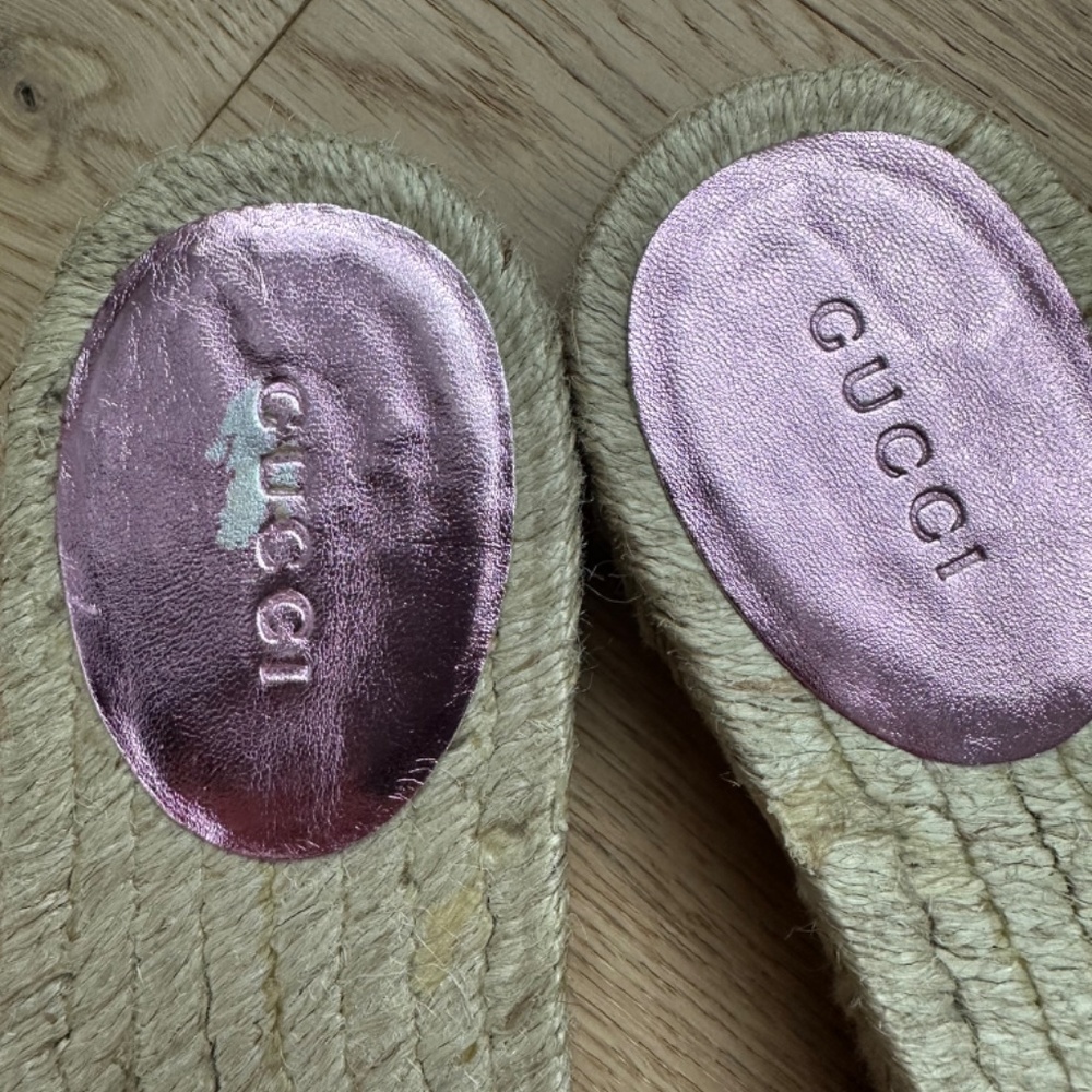 Metallic pink Gucci espadrille sandle - Picture 2 of 5